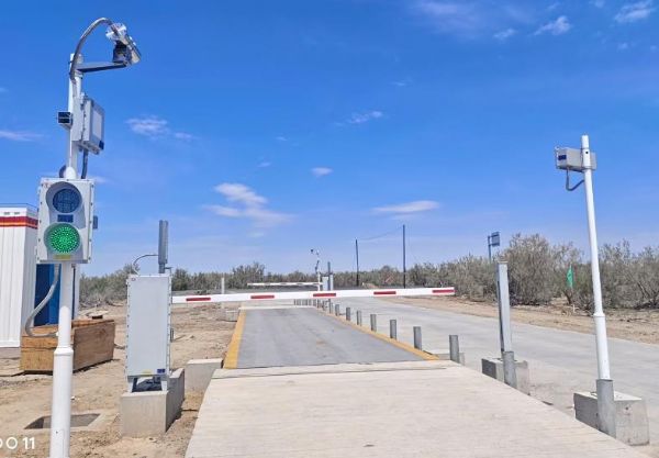 數(shù)字汽車衡（1-200t可定制）